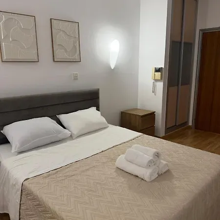 Palatino Near Apartman *